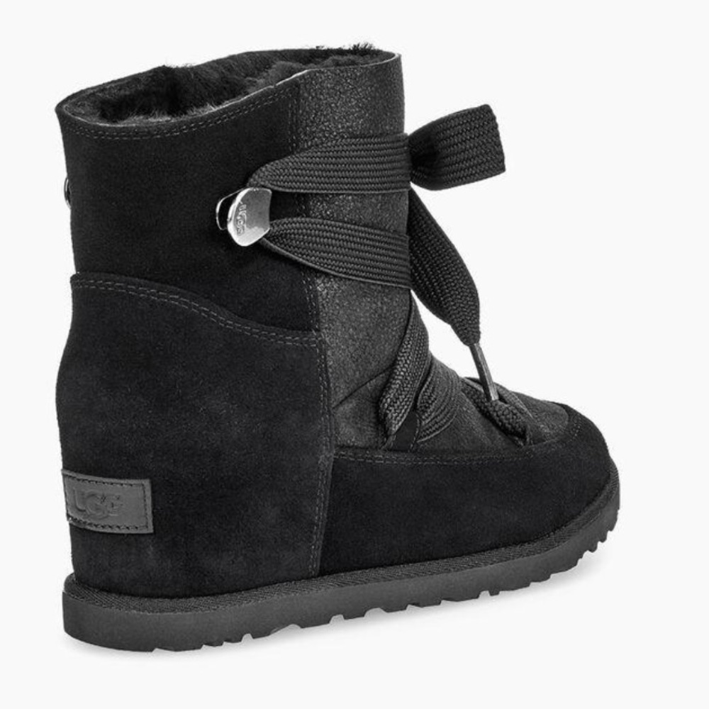 UGG CLASSIC FEMME LACE-UP BOOTS - Picture 3 of 8